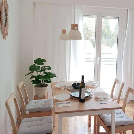 Sunny Two-Bedroom Apartment Next To Panathenaic Stadium Luaran gambar